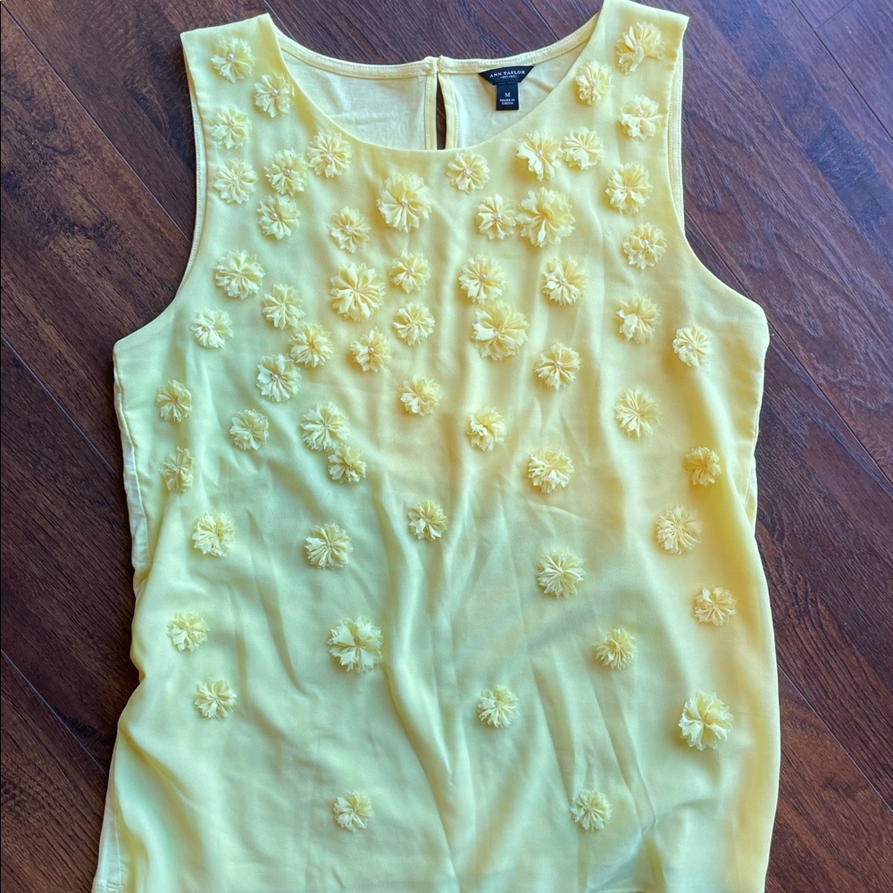 Ann Taylor yellow sleeveless shirt with chiffon and faux pearl flowers